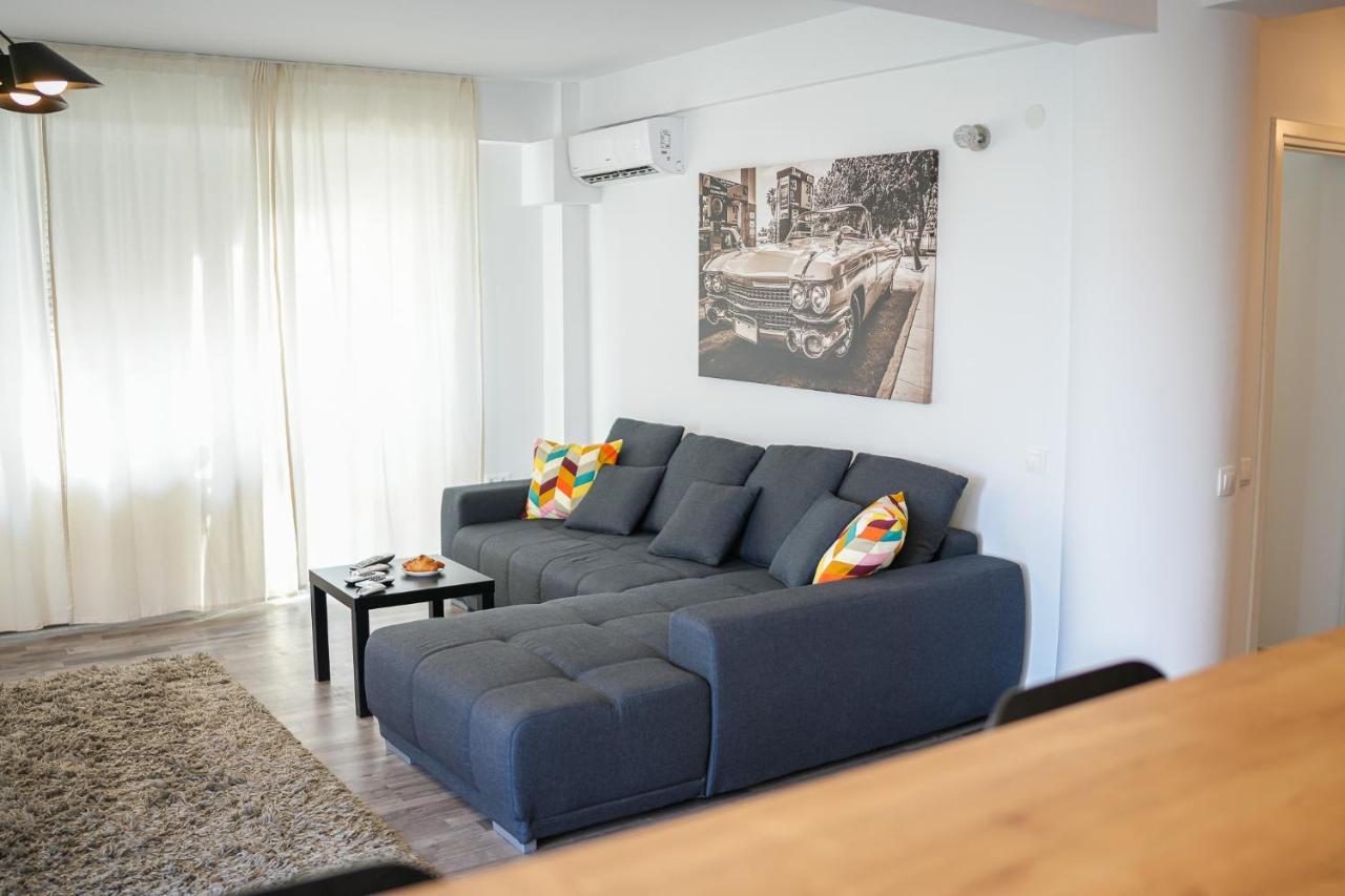 Penthouse With Huge Rooftop & Amazing City View Bucharest Luaran gambar
