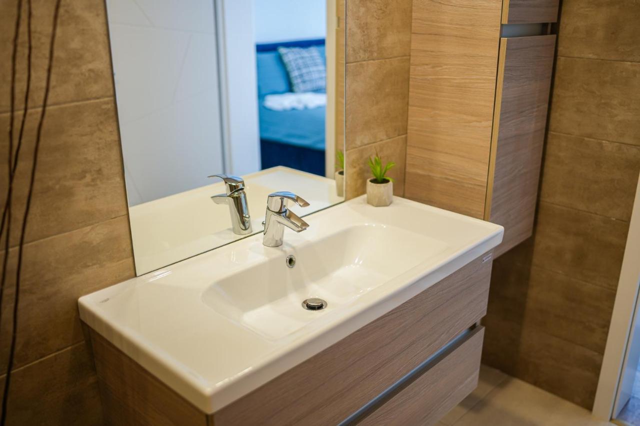 Penthouse With Huge Rooftop & Amazing City View Bucharest Luaran gambar